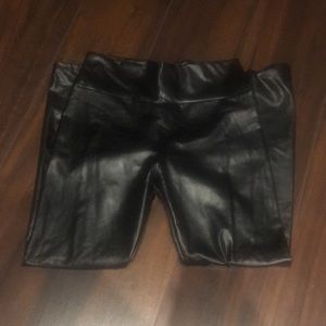 Faux (vegan) leather leggings